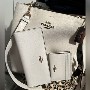 COACH TOWN BUCKET BAG SET